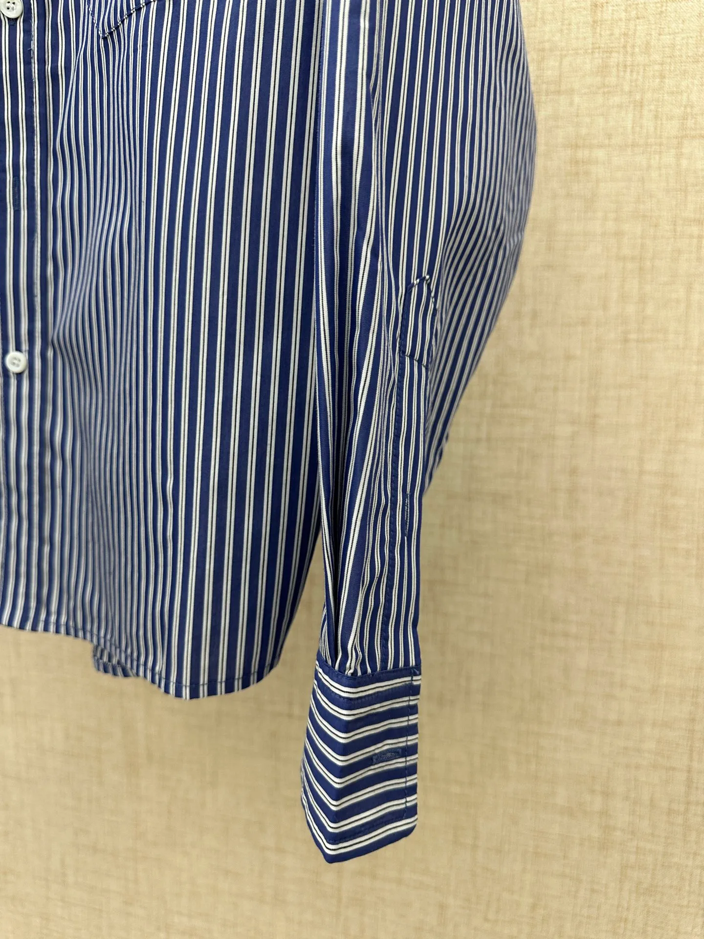 P215💰 Balenciaga/ 2026ss New Arrival ， ， Classic ， ： Black ，“BALENCIAGA” ， 。 87% + 13% ， 、Classic 、 ， ， Oversize ， ， ， 。 Sizes：S、M、L、XL、